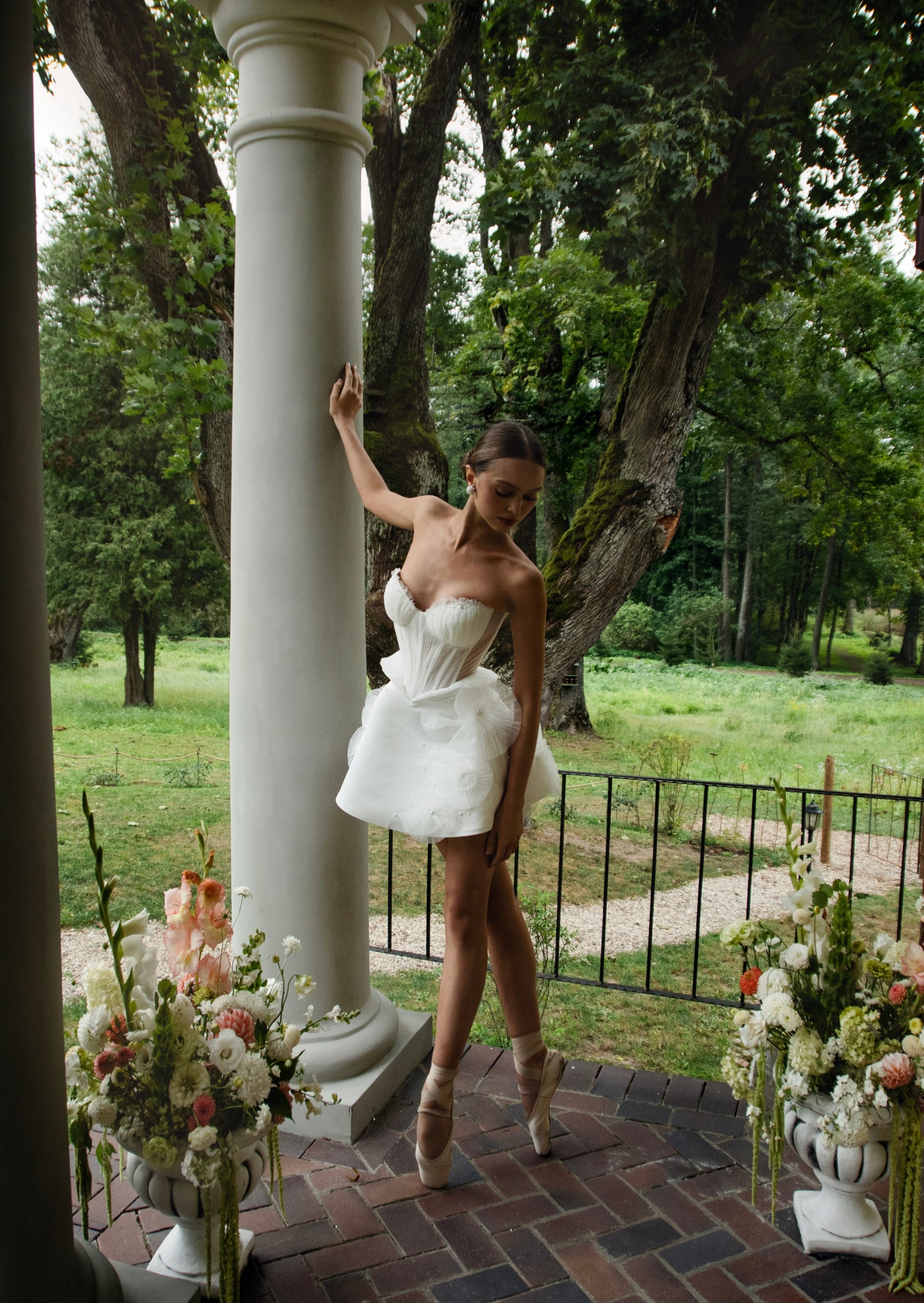 Playful mini wedding dress - Agile