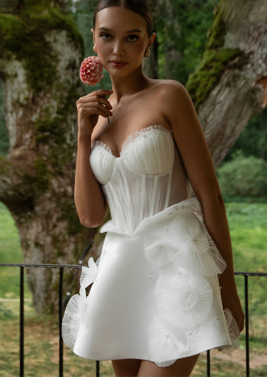 Playful mini wedding dress - Agile